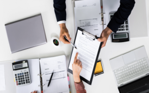 Thủ tục bán cổ phần ra sao? Thông tin chi tiết cần biết!