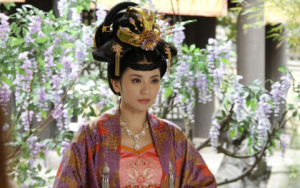 Thượng Quan Uyển Nhi và Võ Tắc Thiên: Ai là người có ảnh hưởng lớn hơn trong lịch sử?